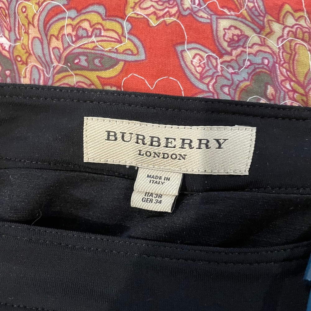 Burberry black skirt Size S